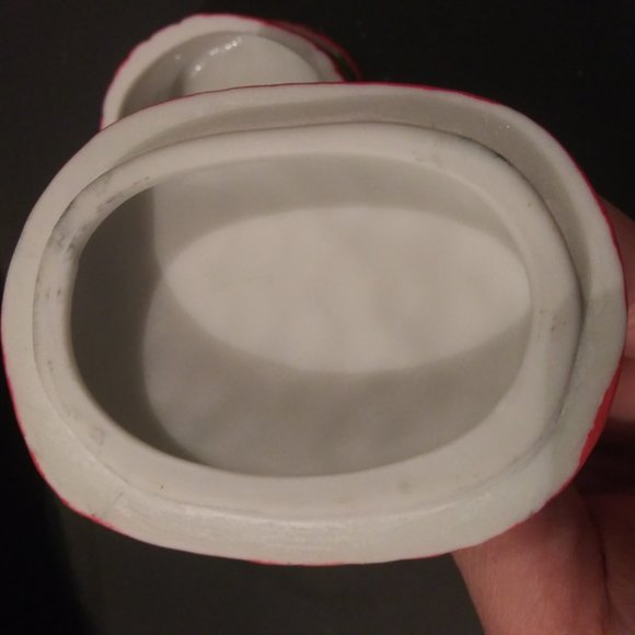 Elf on a trinket box too cute - Picture 10 of 15